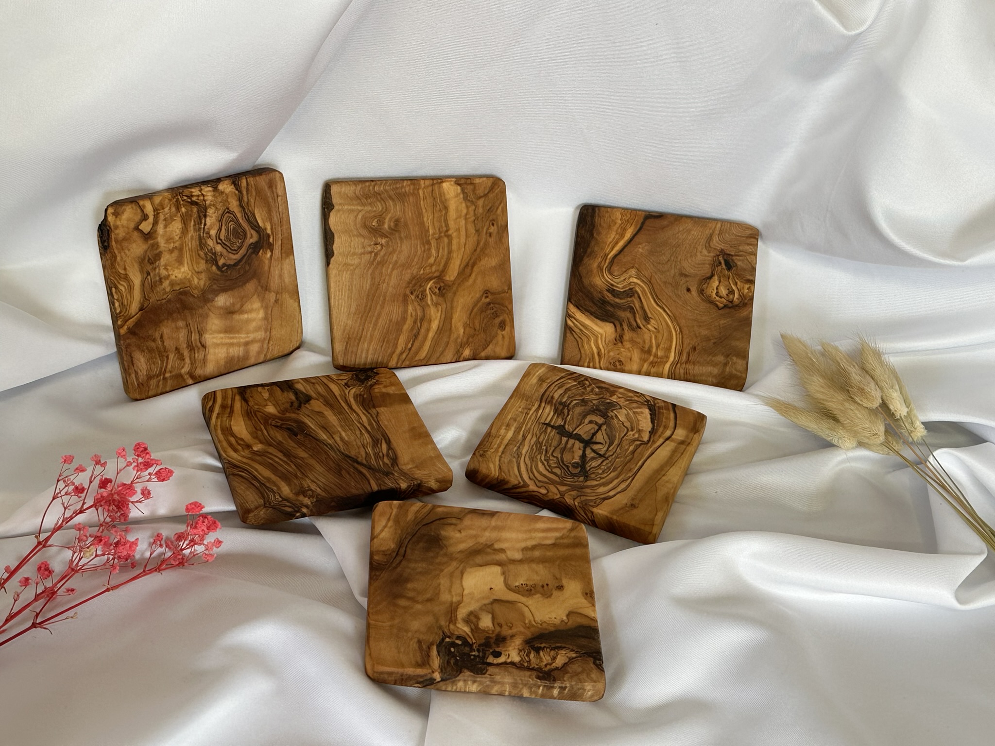 Untersetzer aus Olivenholz eckig