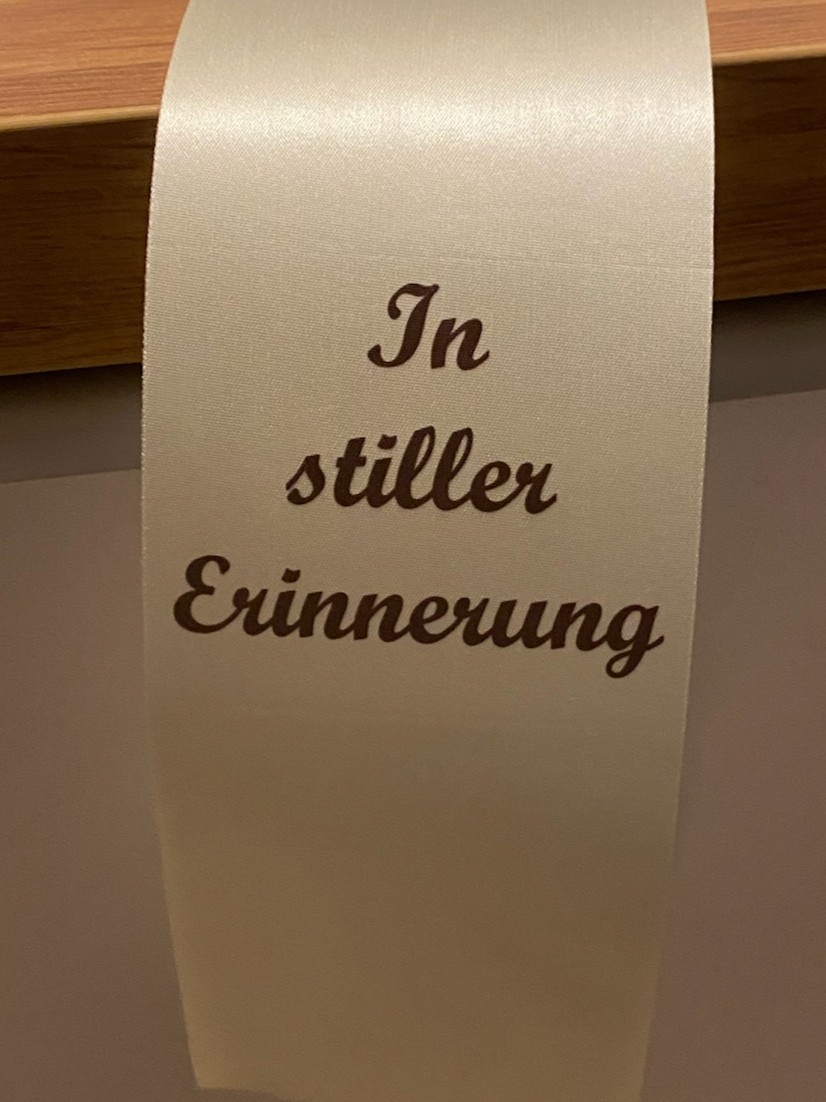 *Trauerschleifen* *Trauerschleifen*